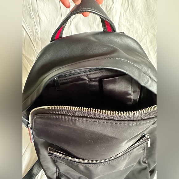 Burberry-Like Black Backpack - Picture 11 of 13